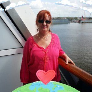 Meet your Posher, Cathie